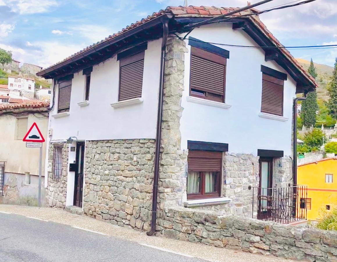 La Casita Del Rio Villa Soto en Cameros Exterior photo